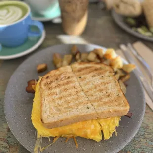 Breakfast Sandwich