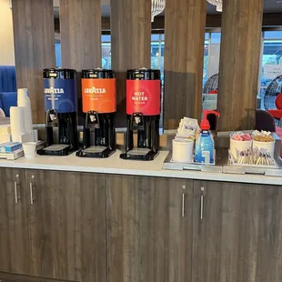 Coffee/Tea/Hot cocoa