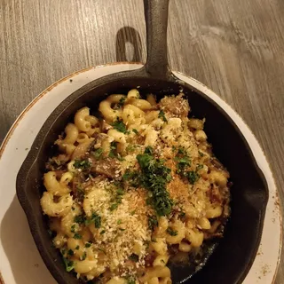 Cast Iron Mac and Cheese