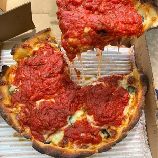 Meat Lovers Pizza w/black olives... It was 'ight nothing special..