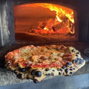Pizza. Fire.