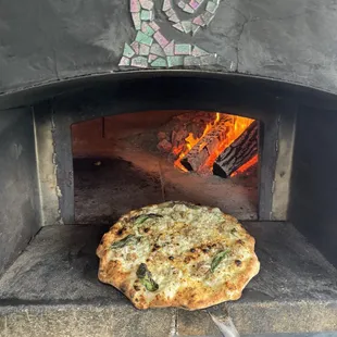 pizza, fire.