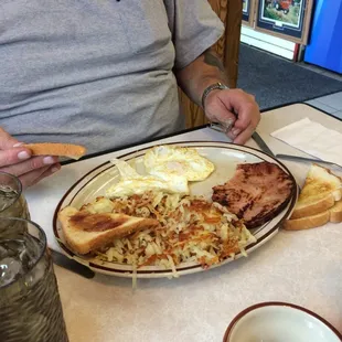 More food then you could ever eat!!