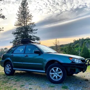 Roof rack, hitch, led Lights, Lift kit