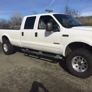 Leveled, RoughCountry new shocks, Toyo 35s, Method race wheels
