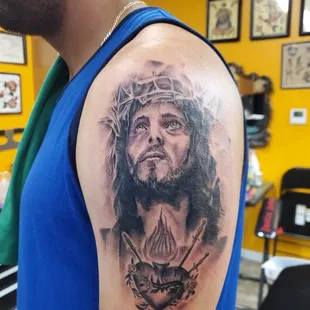 Done by Justin James True Anchor Tattooing @jjamestattooing