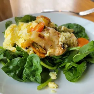 Wrapless Wrap - Scrambled egg with roasted vegetables over a fresh bed of spinach.
