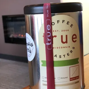 Neat way to take your coffee home.