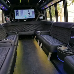 True Elegnace Limo Bus- new 2015 Model