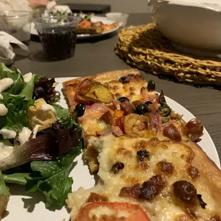 food, pizza