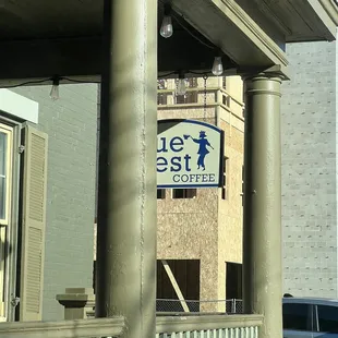 A drive thru!!