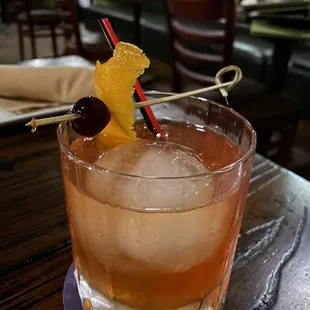 Old fashion, 1/2 bitters