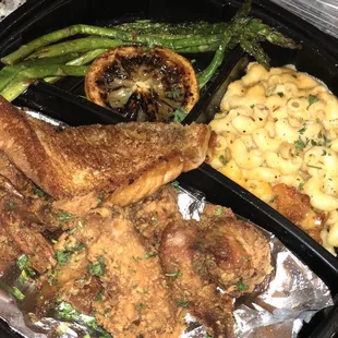 Truffle Fried Chicken Wings dinner with asparagus &amp; Mac &amp; Cheese