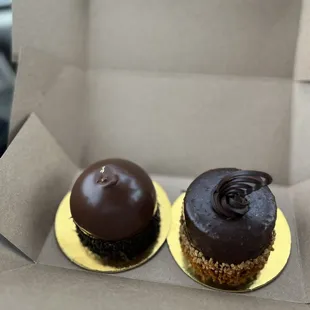 cupcakes, dessert, food