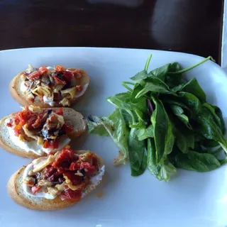 Artichoke and Sun-Dried Tomato Toast