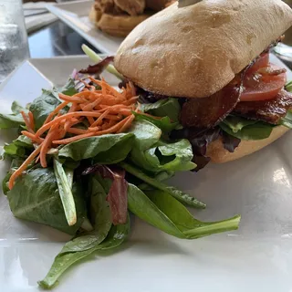 Simply BLT Sandwich