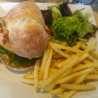 Mad Bird Burger