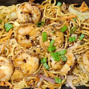 Shrimp yakisoba