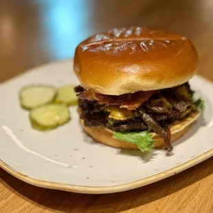 Truland Classic Burger