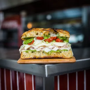 Pesto Turkey Sandwich