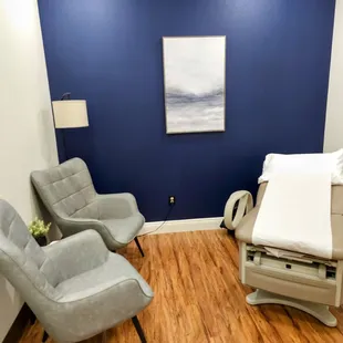 From the elegant decor to the state-of-the-art facilities, this exam room embodies a commitment to excellence in healthcare