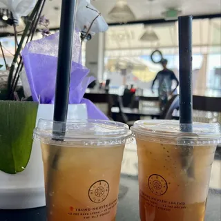 Peach Orange Lemongrass Tea w/Chia Seeds