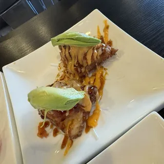 Crispy rice with Spicy Tuna (2pcs)