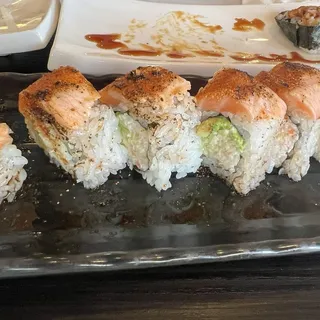 Cajun Salmon Roll