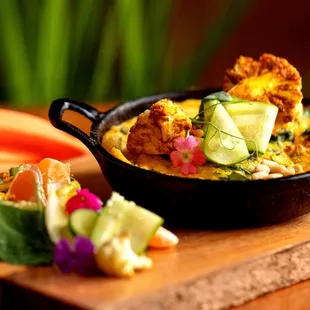 chicken wings and fried chicken, food