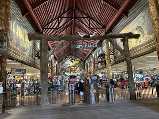 Bass Pro Shop