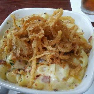 Kicked Up Mac & Cheese