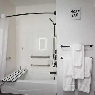 Guest room bath