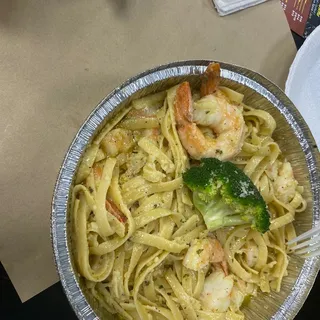 Shrimp Scampi pasta dinner