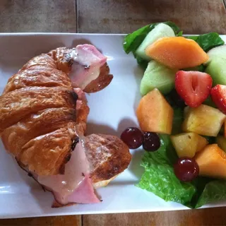 Ham & Cheese Croissant