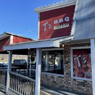 BBQ for lunch on a cool day