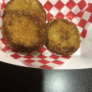 Fried green tomatoes