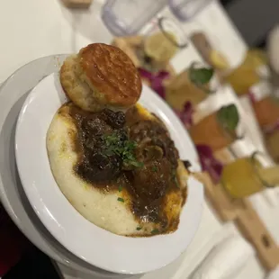 Oxtail grits