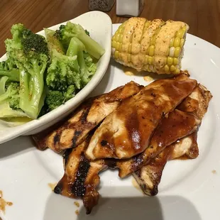 Summer Special Chicken in BBQ sauce with corn on the cob and broccoli