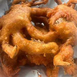 3 pair of fried crabs