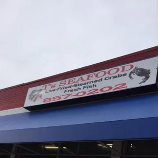 A great place to get Fried Crabs in Hampton Roads!