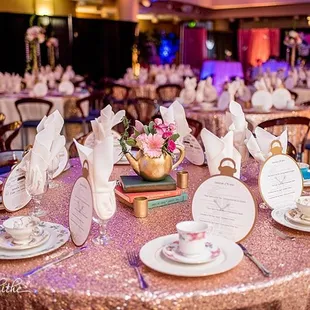 Alice Gala at Tsakopoulos  Library Galleria by Graceful Gatherings www.GracefulGatherings.net