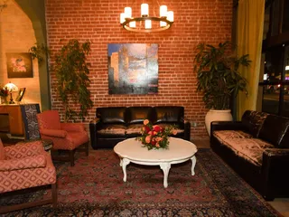 Antiquite Maison Privee