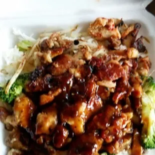 Dynamite Chicken was very good. I will be back!