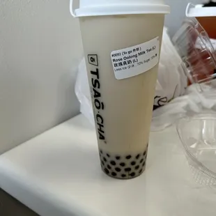 Rose oolong milk tea (large) w/ boba