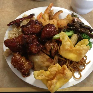 Their shrimp is addictive, everything is so delicious!!