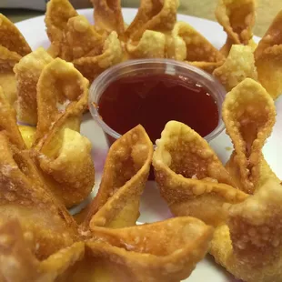 Crab rangoons