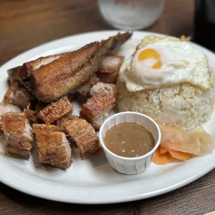 Lechon kawali silog combo (with bangus; 9/10): crispy lechon, crispy bangus, good portion of garlic fried rice (but needs more garlic)