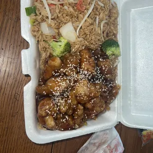 12 Sesame Chicken combo