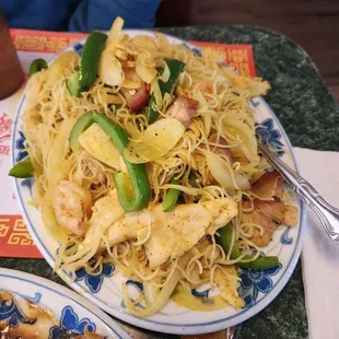 noodle soup, ramen and noodles, food, ramen, noodles, noodle dish