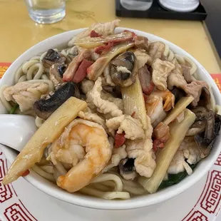 Combination noodle soup